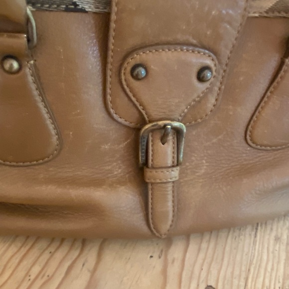 Burberry half tote with buckle and solid top handles tan calfskin very soft - Picture 8 of 11